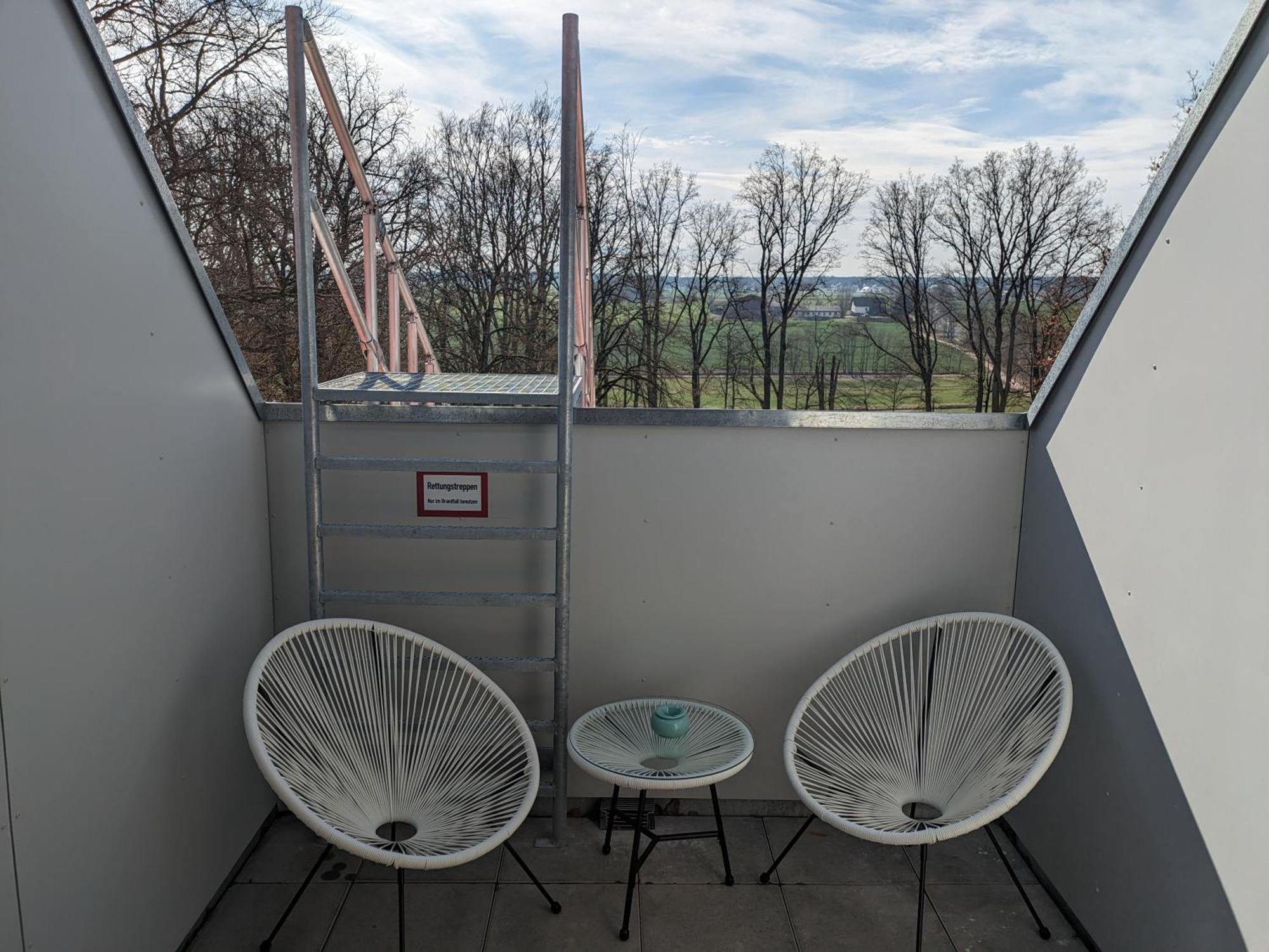 Apartment 13 Im Wald Mit Balkon